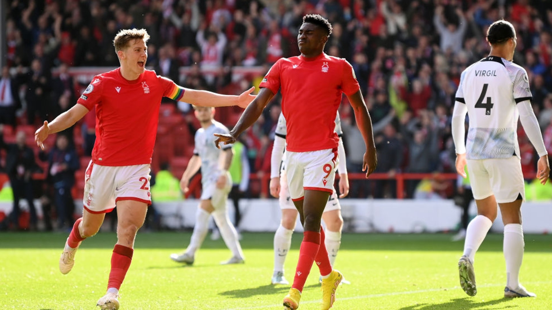 展示了篮球 展示了篮球