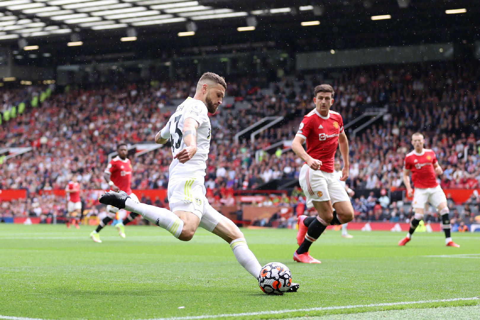 的激烈竞争 的激烈竞争